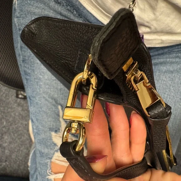 Tory Burch Black Leather Crossbody - Picture 4 of 7